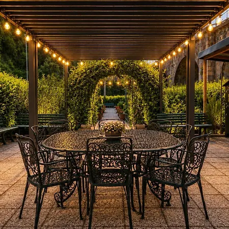 Jasmine Park Bed & Breakfast 3*
