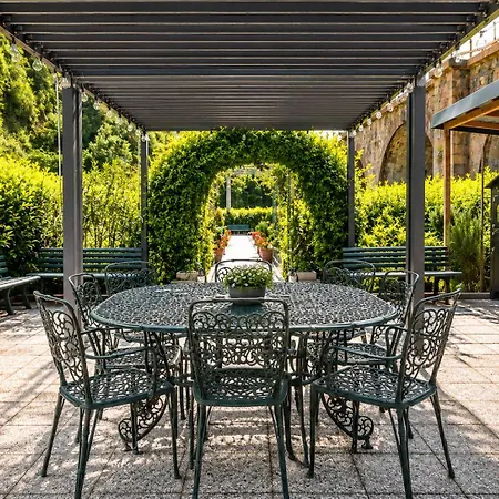 Bed & Breakfast Jasmine Park 3*